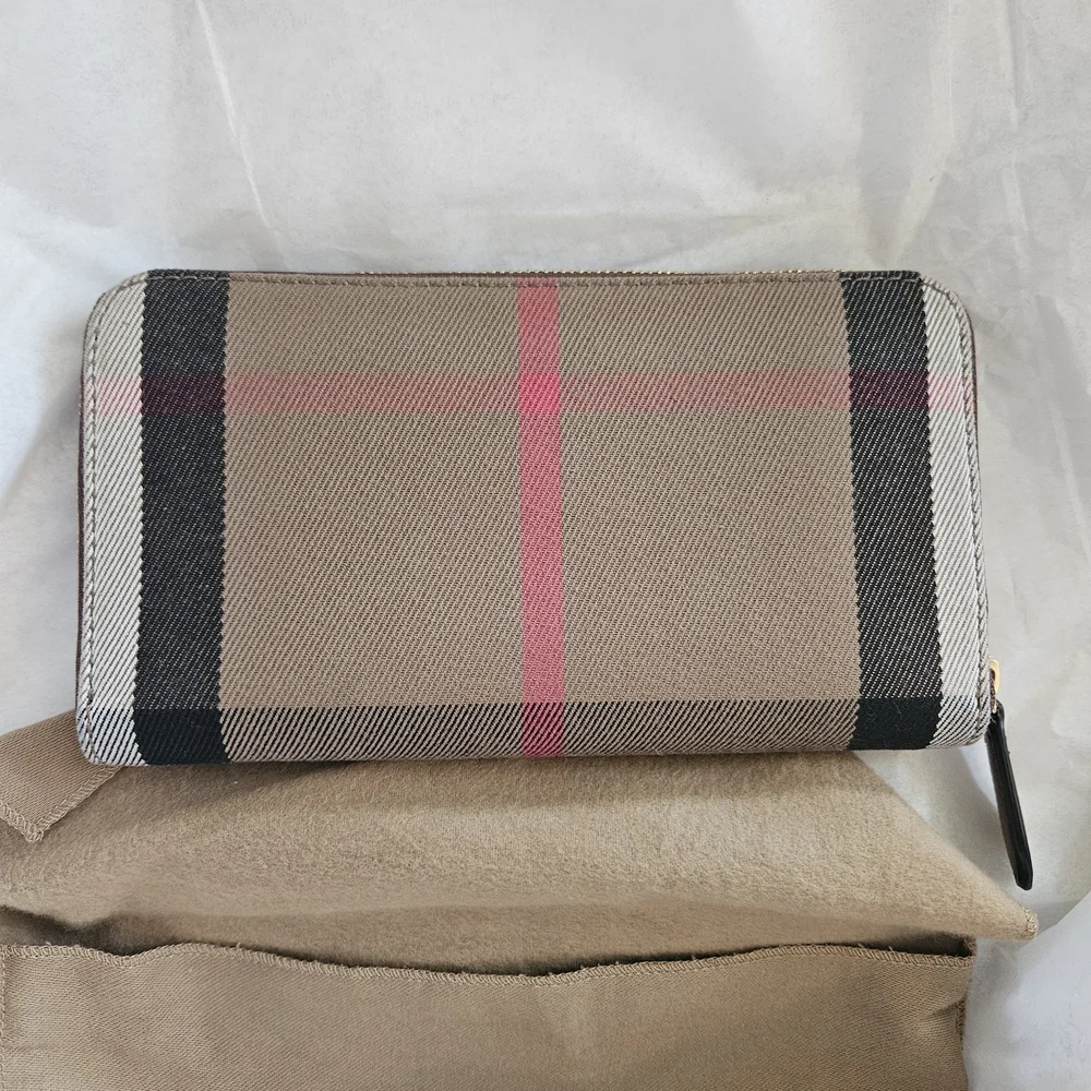 Burberry Brown Leather Zip Wallet with Iconic Check - Picture 3 of 8